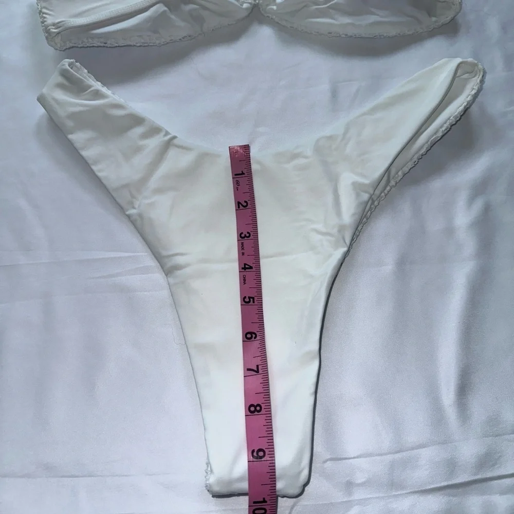 All WHITE BIKINI - Picture 5 of 9